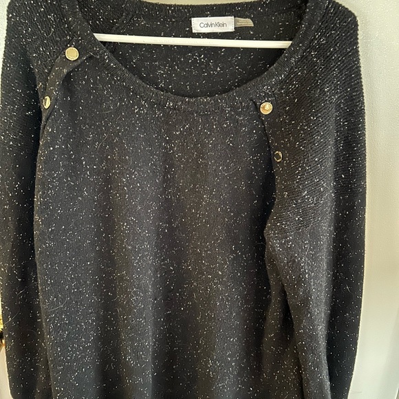 Calvin Klein Sweaters - Calvin Klein black speckled sweater with gold buttons